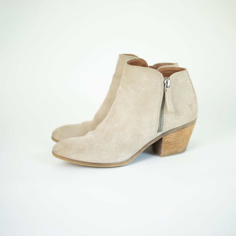 Frye Suede Boots | Neutral | Size 7.5 | Cuban Heel